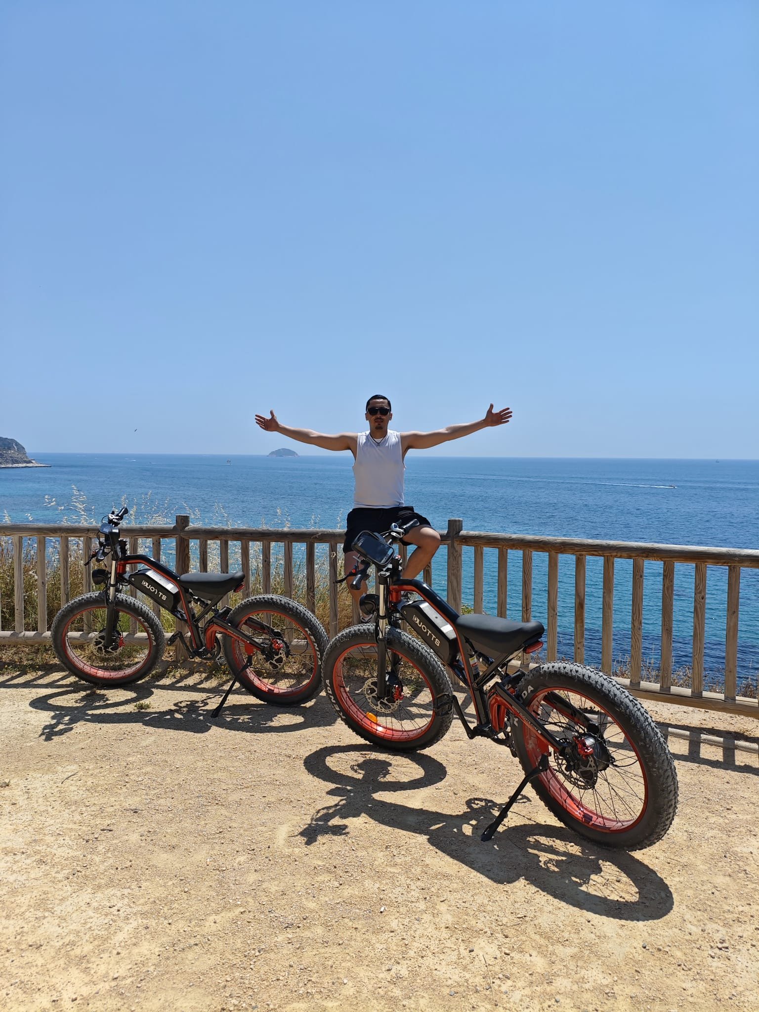 Tours E-Bike